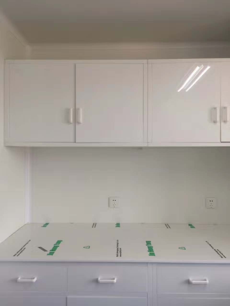 PP吊柜